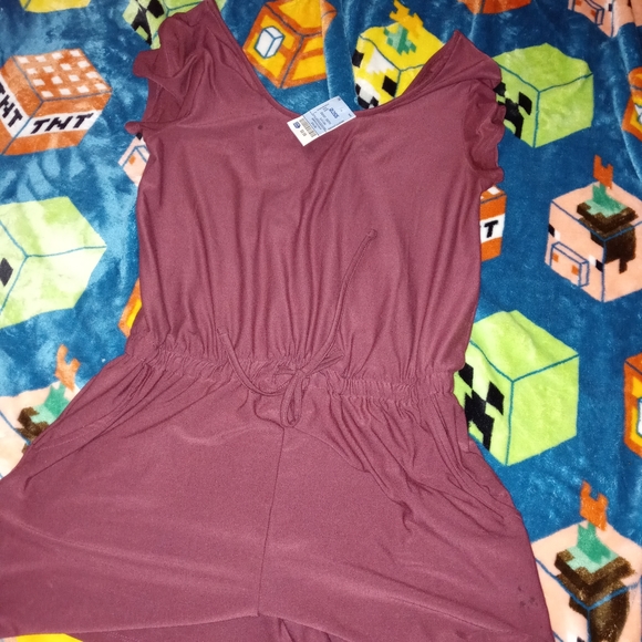 Romper - Picture 3 of 5